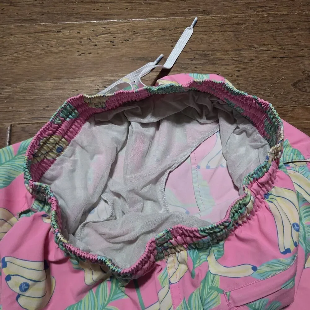 chubbies swim trunks